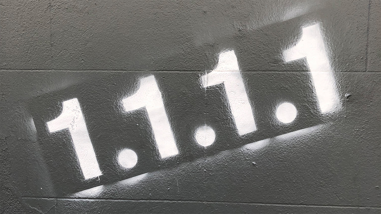 CloudFlare 1.1.1 DNS 