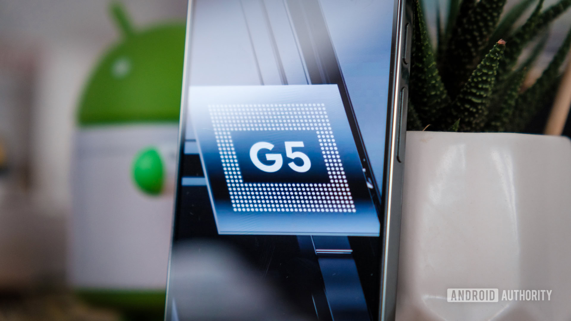 Pixel 10: n Tensor G5 Deep Dive: Kaikki tiedot Google ei kertonut meille uudesta sirustaan