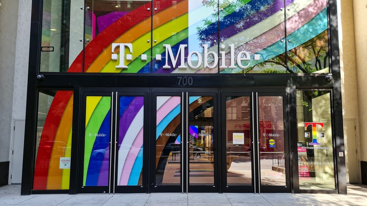Jotkut T-Mobile-tilaajat saavat huonoja uutisia Pixel 10 