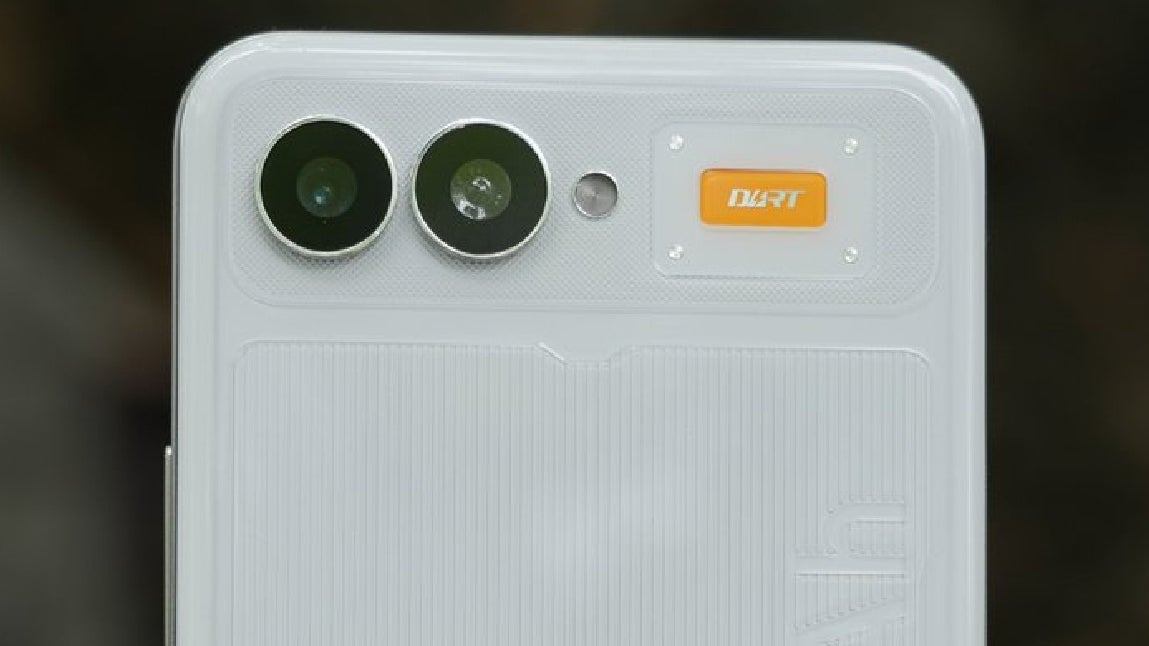 Puhelin, jolla on 15 000 mAh 