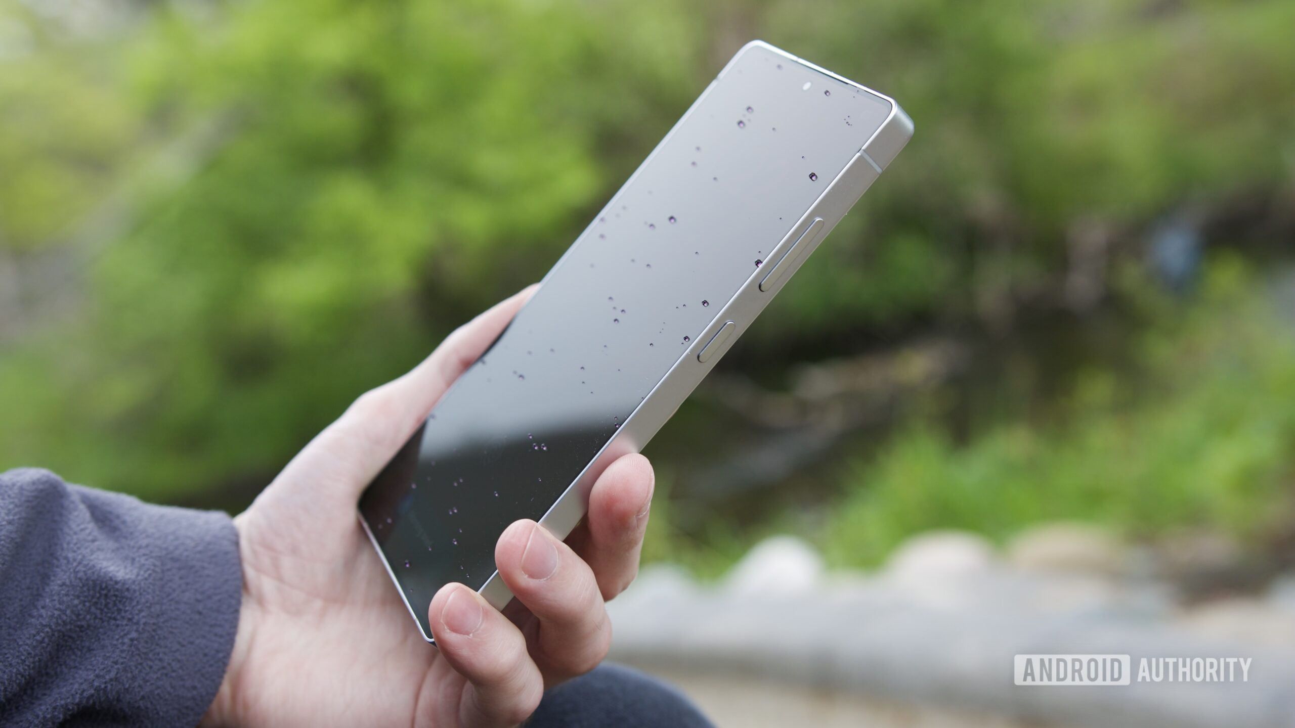 Galaxy S26 Ultra voisi tehdä vakoilusta näytöllä mahdottomaksi tällä hulluilla tekniikalla