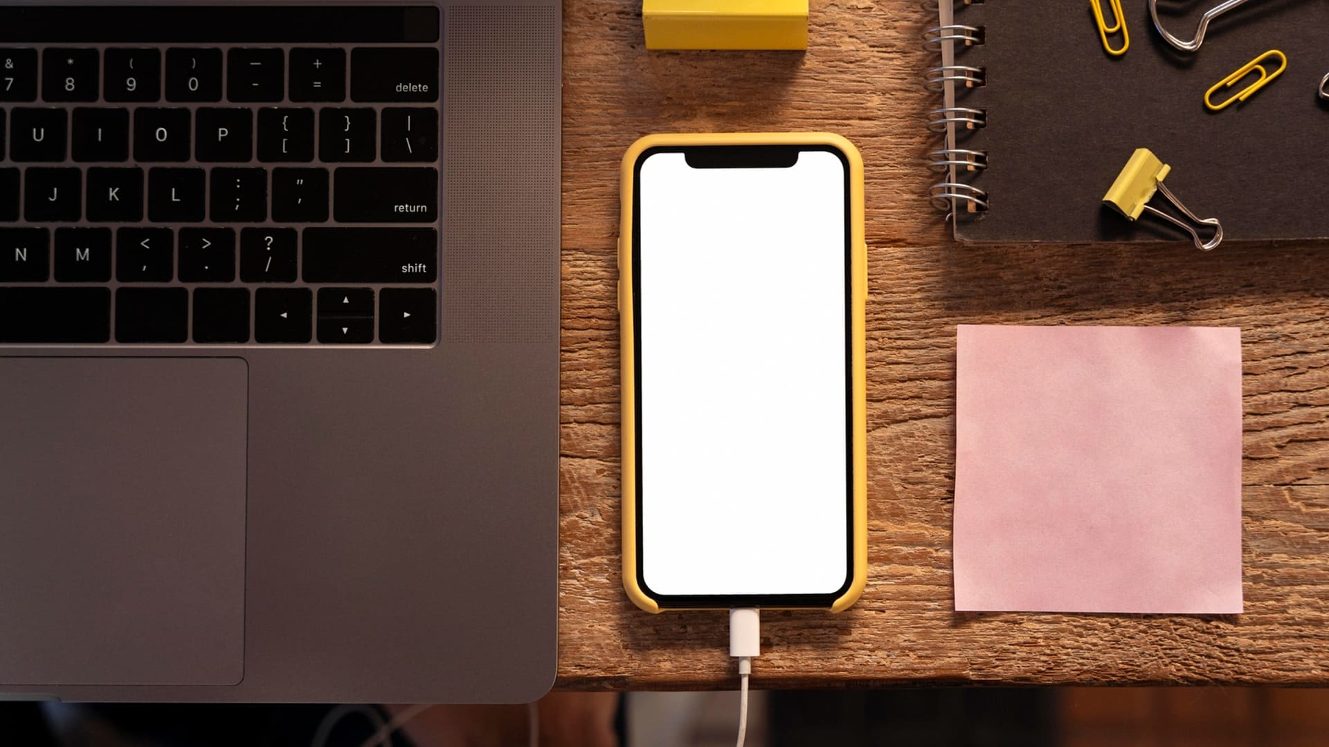 Windows 11 ei tunnista iPhonea USB: n kautta