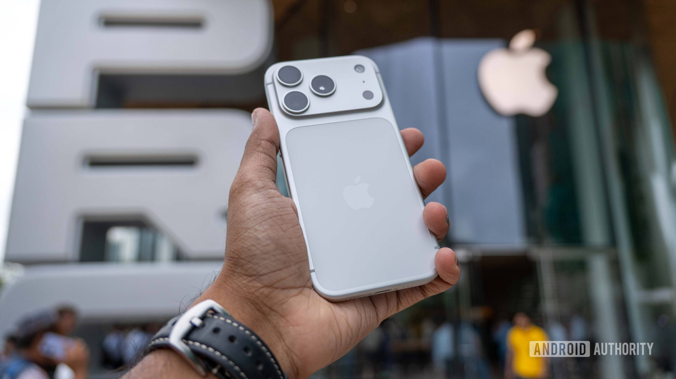 Az Apple Android lesz: Az iPhone hamarosan jobban működhet a harmadik féltől származó intelligens órákkal