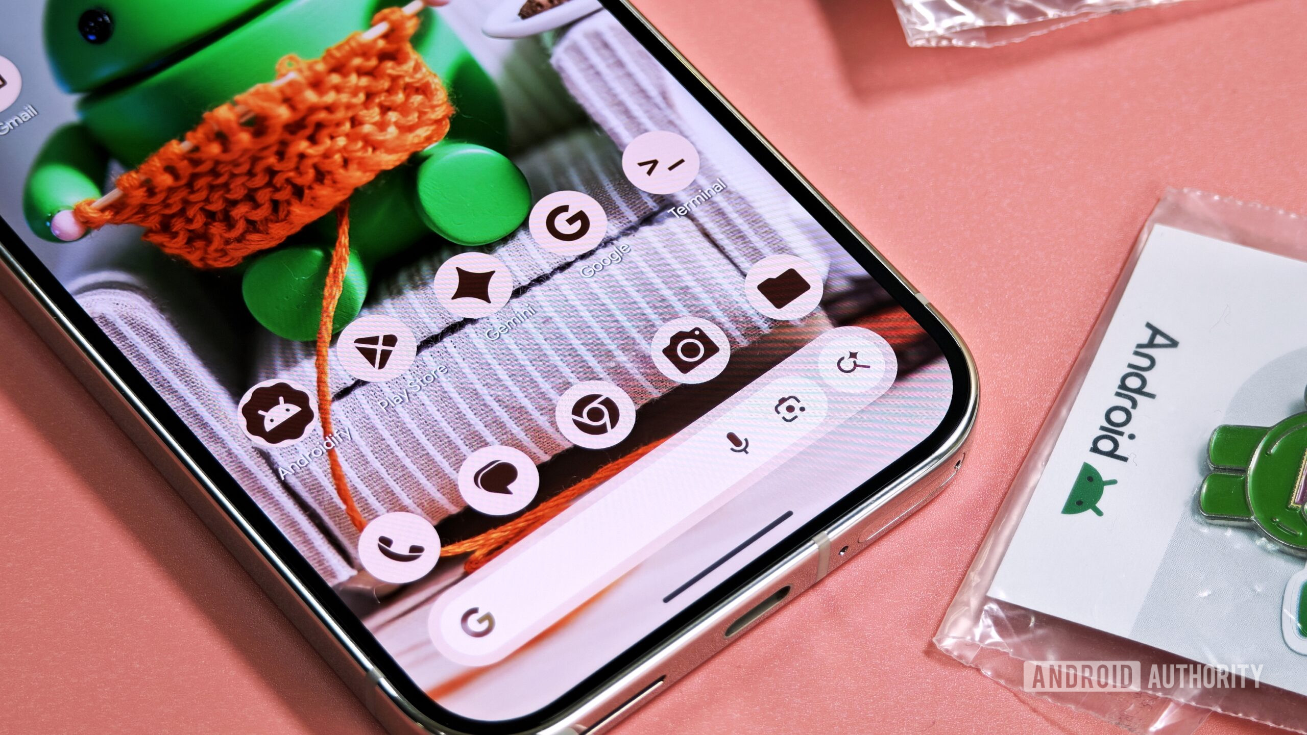 Az Android hamarosan képes lesz minden alkalmazás ikonját felvenni, és a Google Play nem engedi, hogy a fejlesztők kilépjenek
