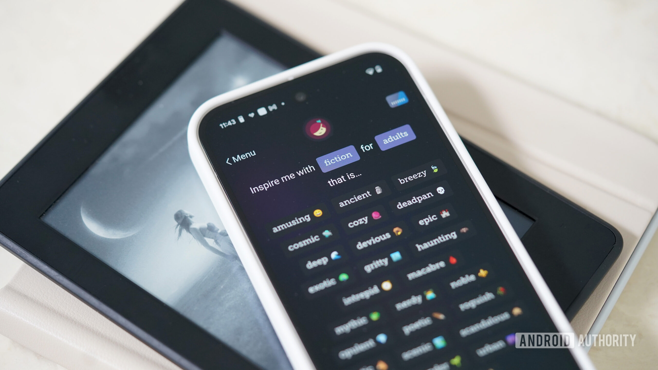 Libby esittelee 'inspiroi minua' lukuluettelosi naudistamiseen