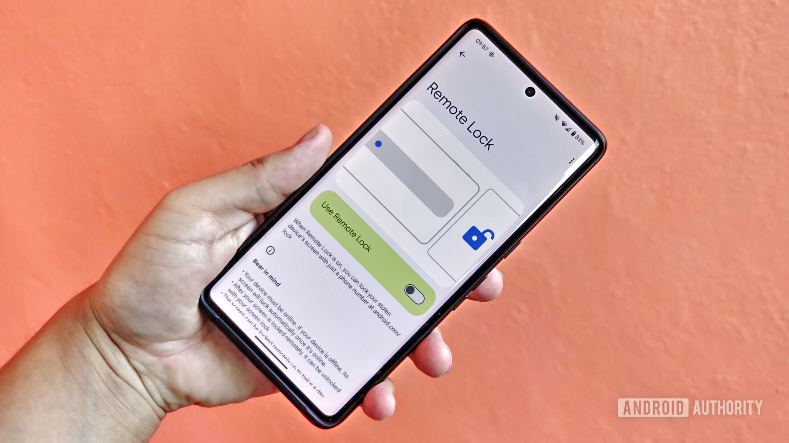 Android Remote Lock lakkaa antamasta jokaiselle, joka tuntee numerosi, lukita puhelimesi