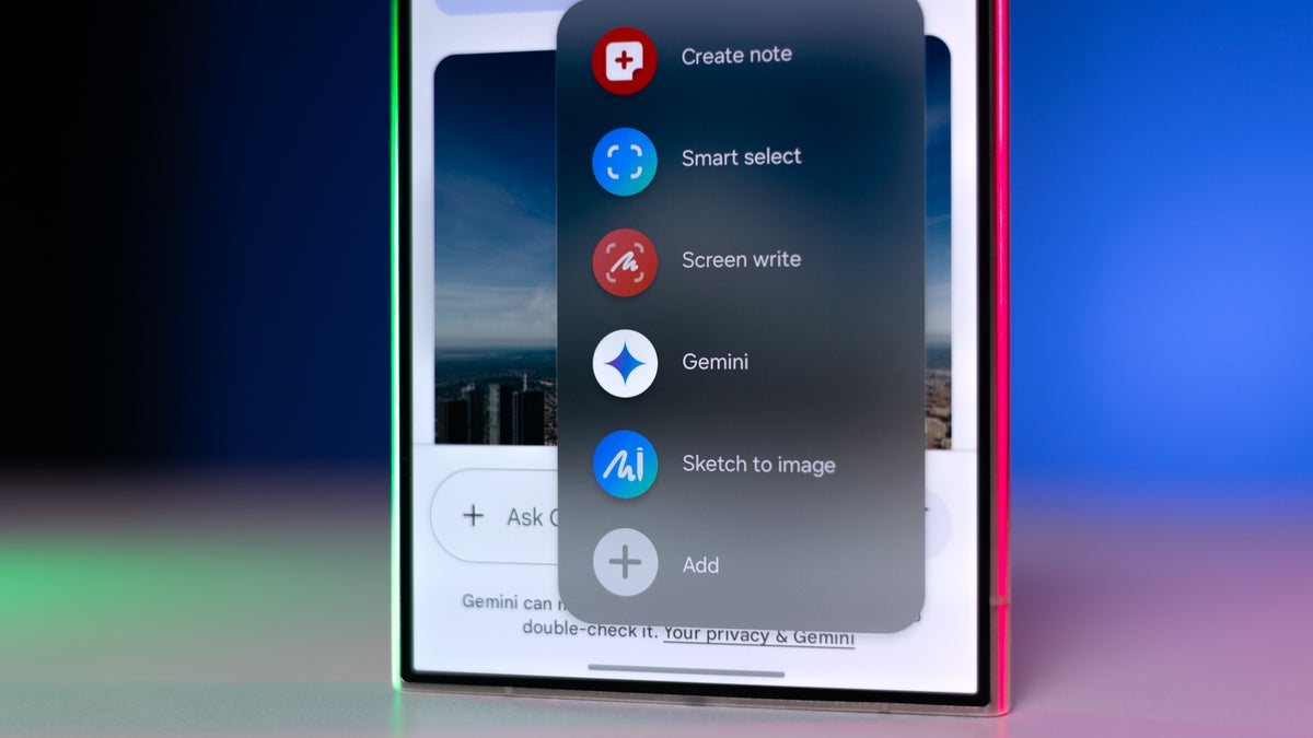 Samsung voi antaa sinun korvata Kaksoset yhdellä käyttöliittymällä 8.5 ja valita toisen AI: n vastataksesi kysymyksiisi