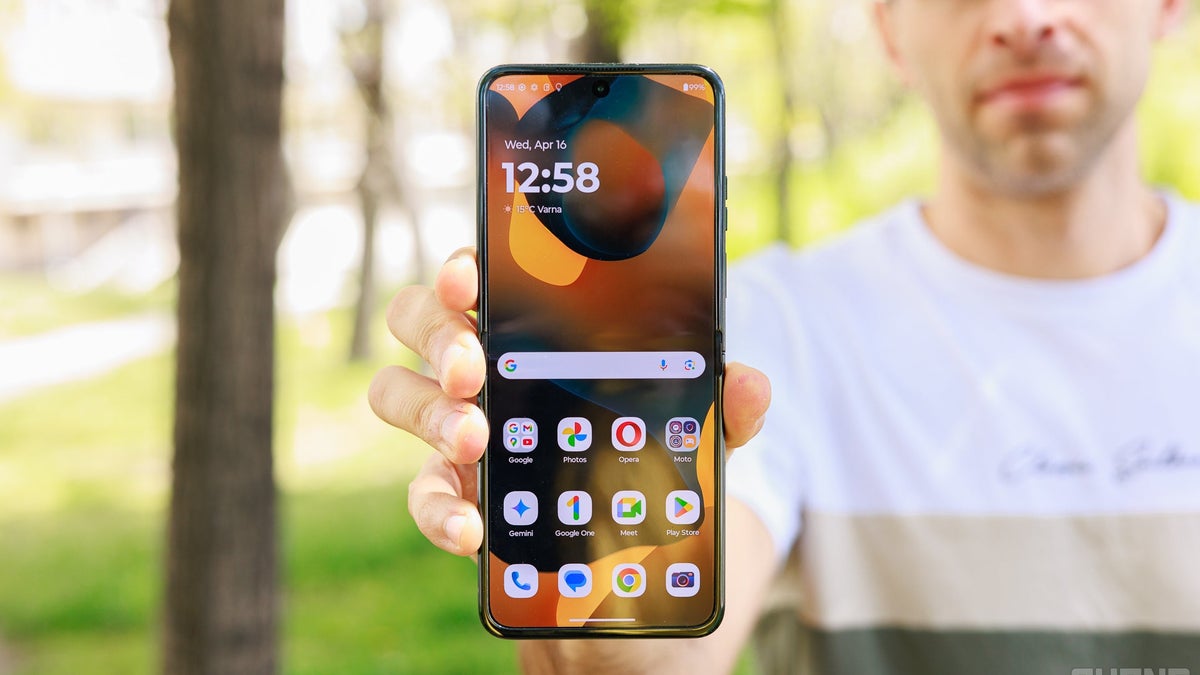 1TB Razr Ultra (2025) on aivan liian helppo suositella jopa 600 dollarilla