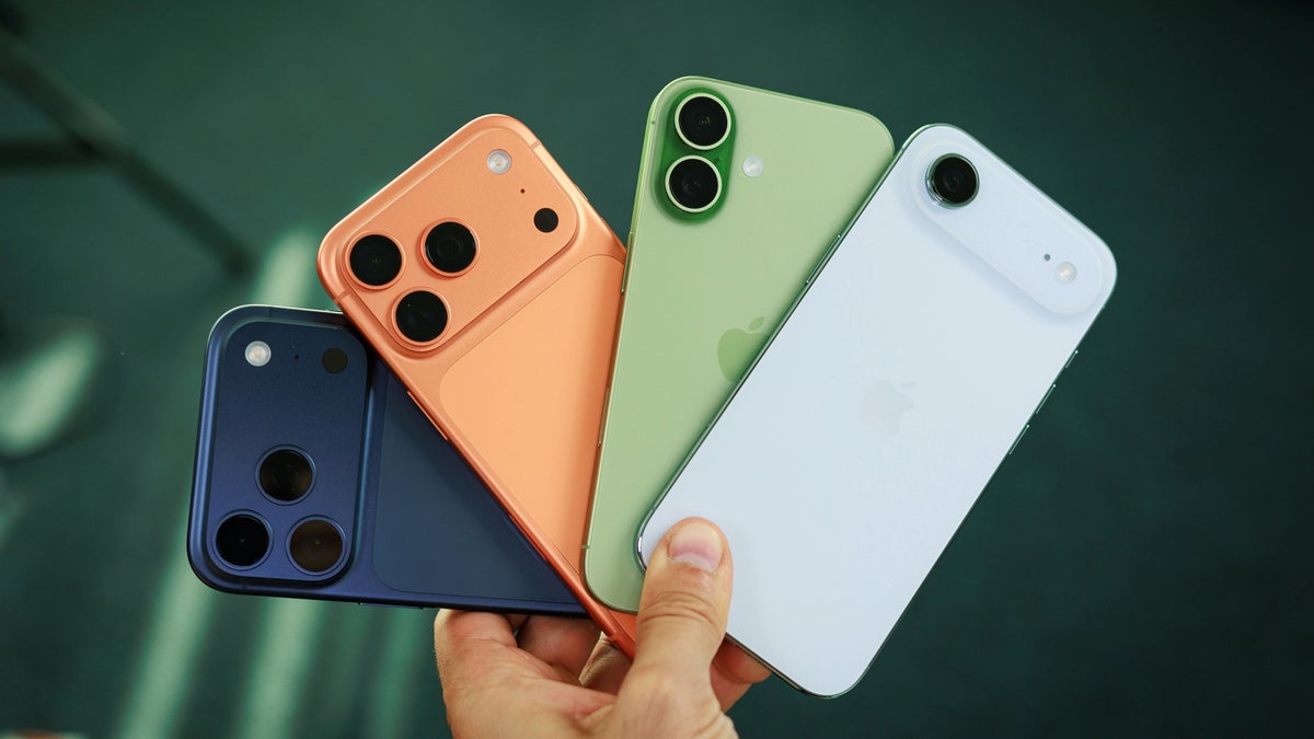 Kolme iPhone 18