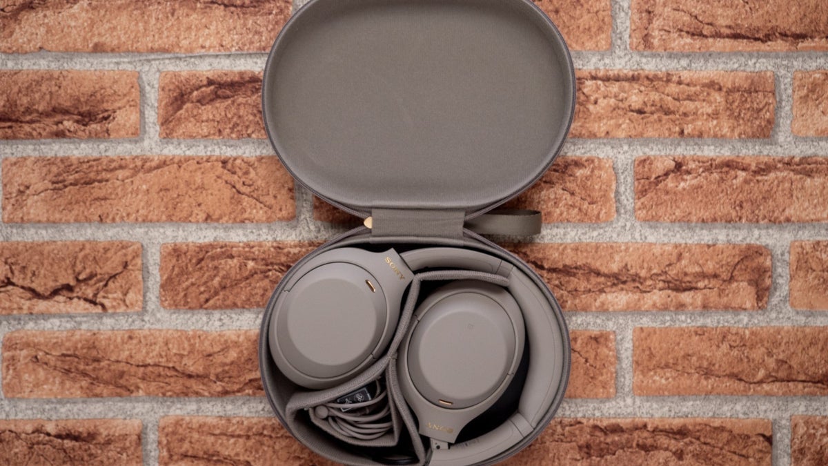 Amazon viittaa 43%: n alennuksesta koskemattomasta Sony WH-1000XM4