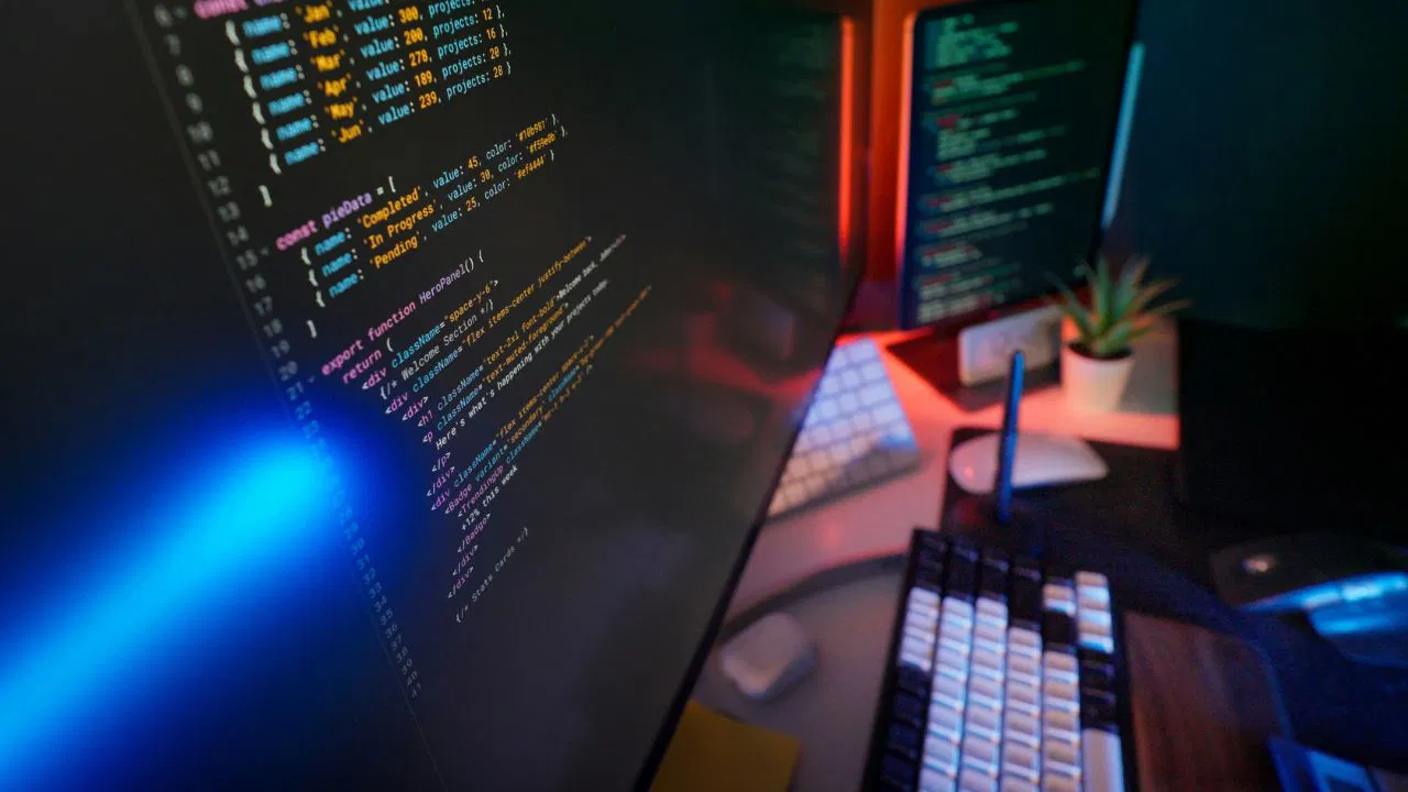 Nopeat ja kevyet Linux-distrot, jotka voit asentaa virtuaalikoneen