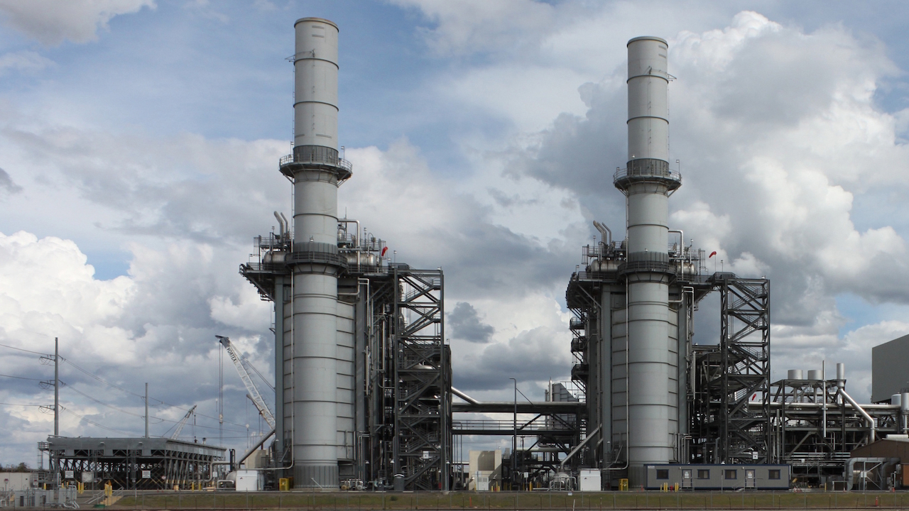 Tekoälyn "Dash for Gas" aiheuttaa maailmanlaajuisen turbiinipulan, uhkaa ilmastotavoitteita