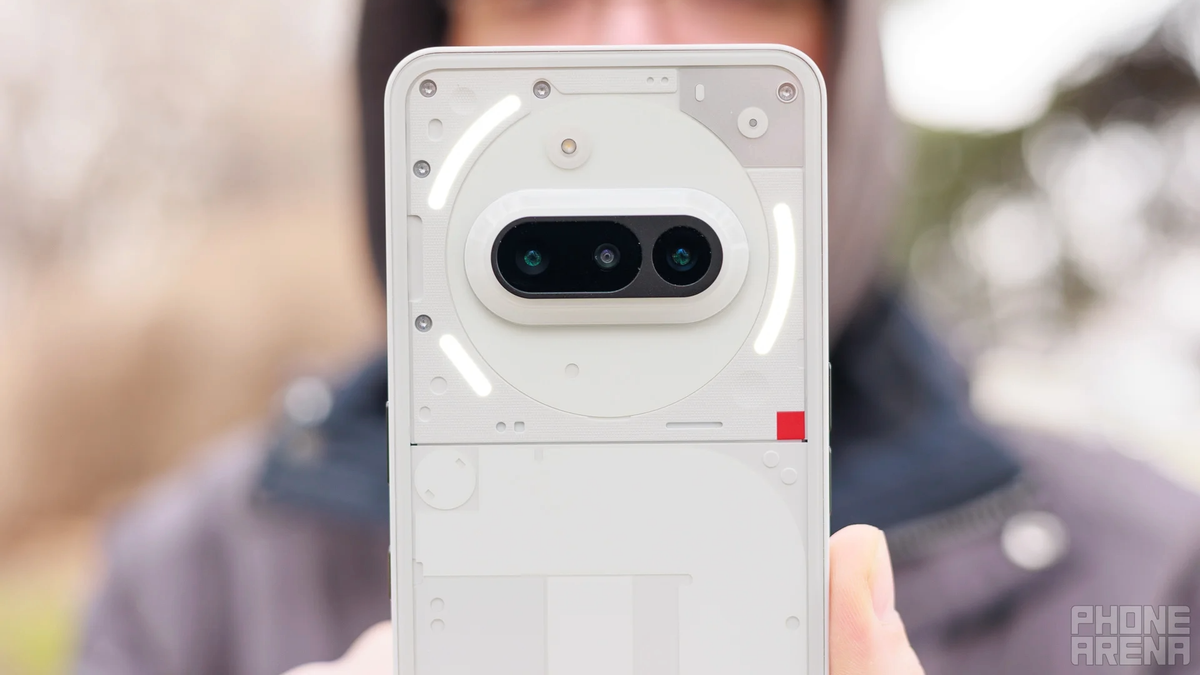 Mikään ei saa pudota vielä yhtä puhelinta ennen vuotta 2026