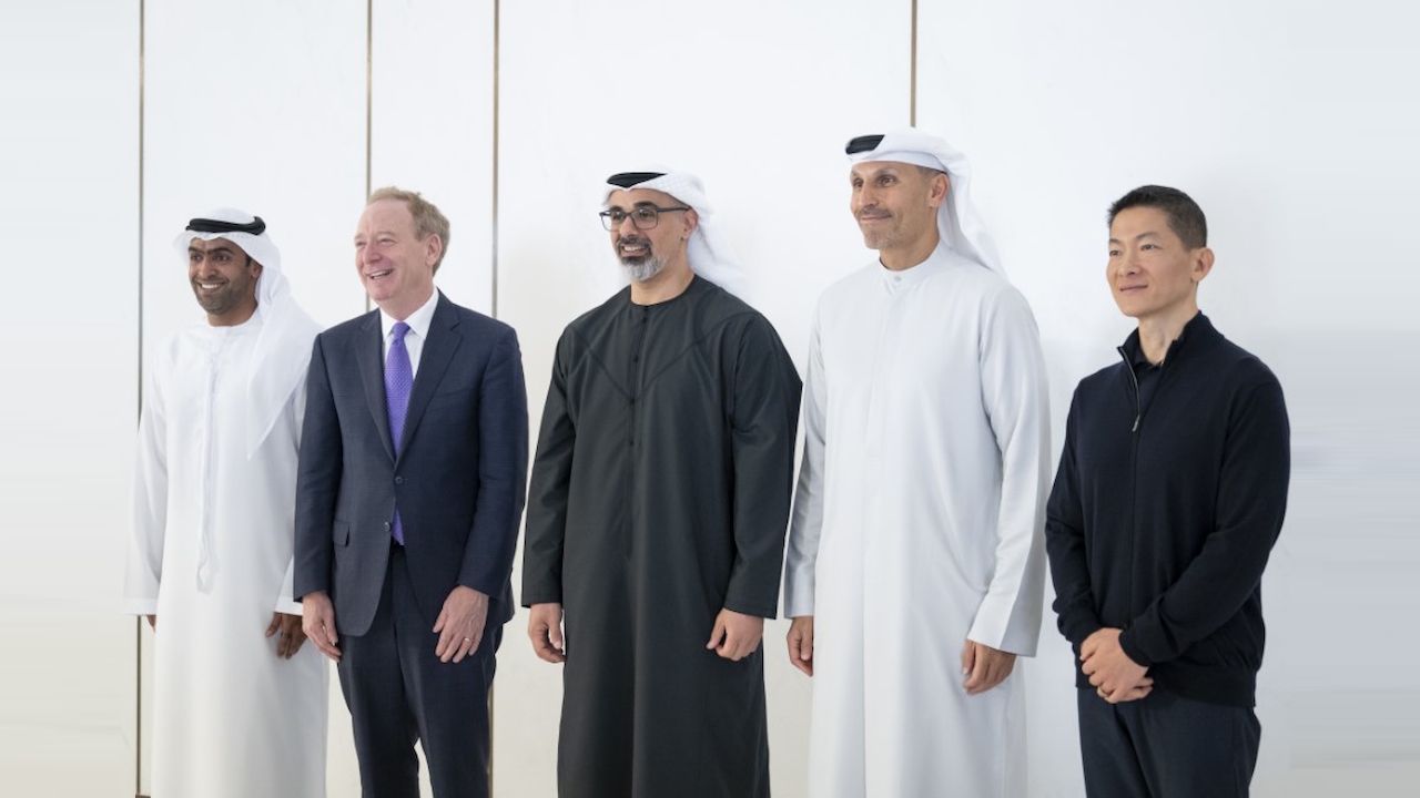 Microsoft ilmoittaa investoivansa 15,2 miljardia dollaria Arabiemiirikuntiin tehostaakseen tekoäly- ja pilviinfrastruktuuria