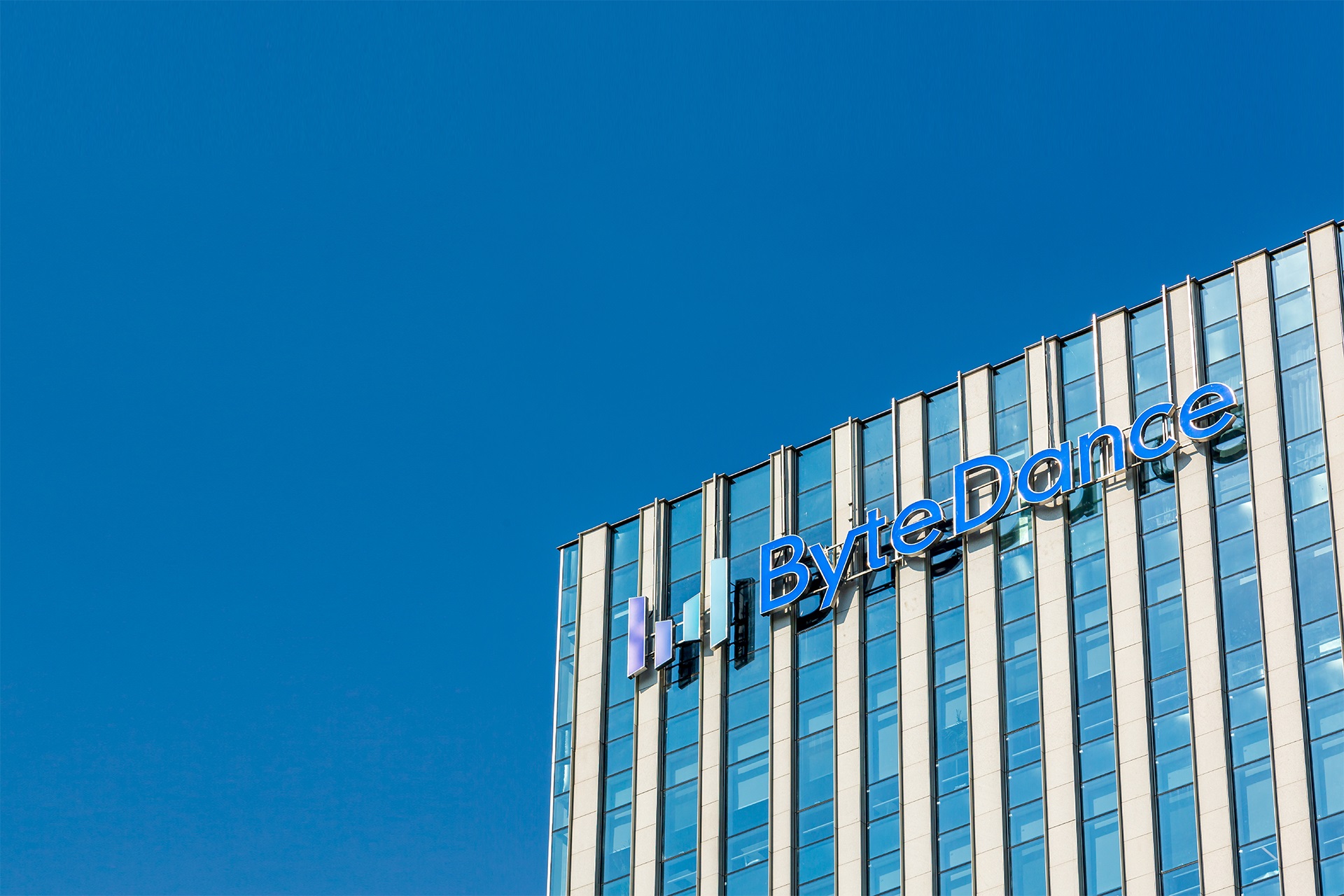 ByteDance ja ZTE julkistavat "agentin" AI-älypuhelimen prototyypin